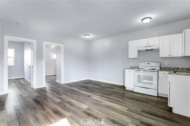 22654 La Rochelle, Santa Clarita, CA 91350 - Image #3