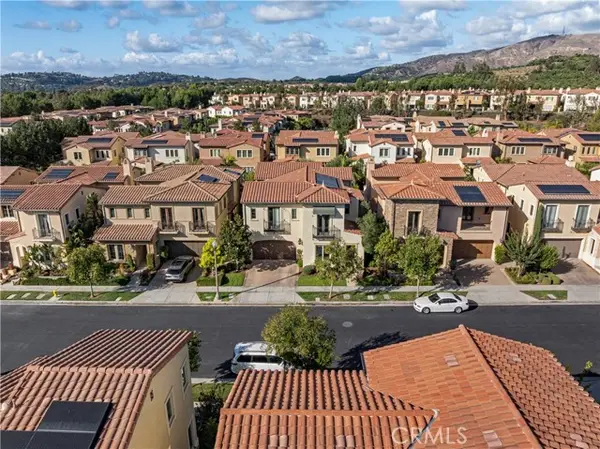 9 Spanish Moss, Irvine, CA 92602