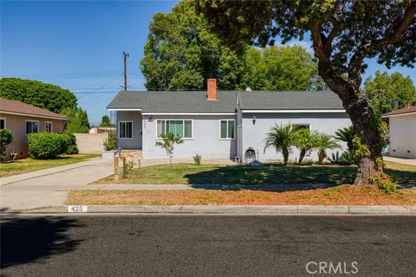 425 W Knepp, Fullerton, CA 92832