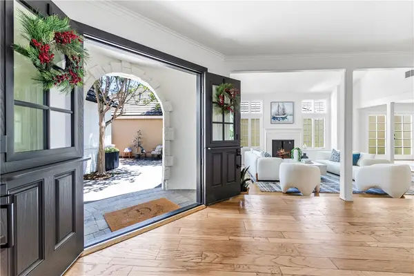 19365 Woodlands Drive, Huntington Beach, CA 92648