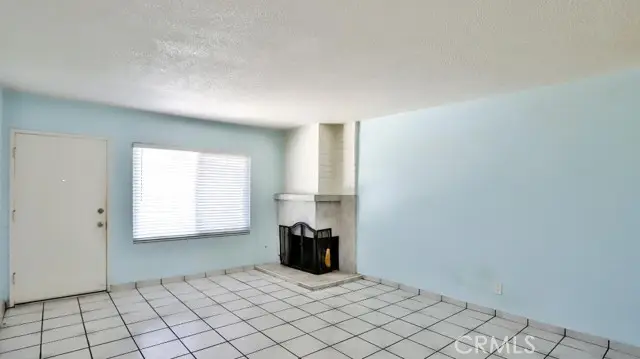 1531 E La Palma Avenue #C2, Anaheim, CA 92805 - Image #3