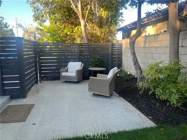 302 Cleveland, Huntington Beach, CA 92648 - Image #2