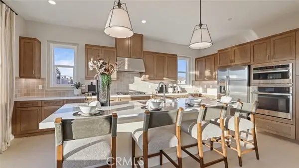 175 Proctor, Irvine, CA 92618