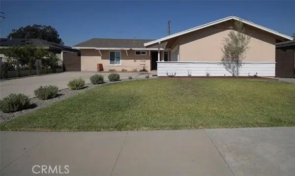 1725 W Carlton, Santa Ana, CA 92704