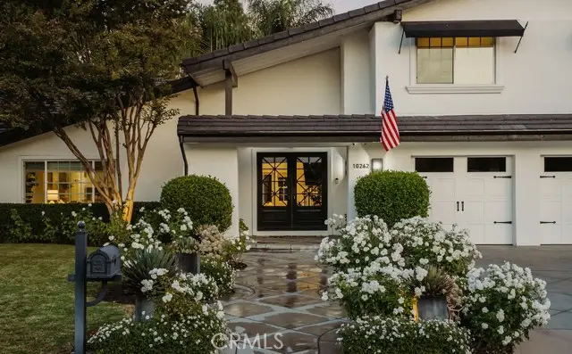 10262 Old Lamplighter Lane, Villa Park, CA 92861 - Image #2