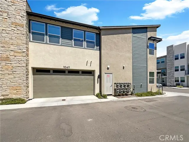 10411 Walden Way, San Diego, CA 92126 - #2