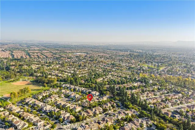 32 Silveroak, Irvine, CA 92620 - Image #3