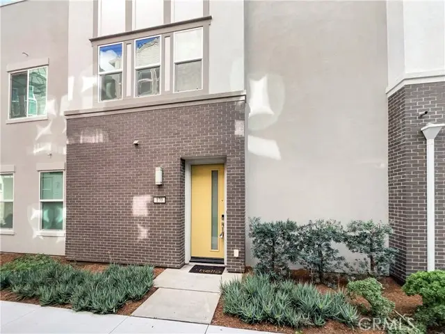 170 Fable, Irvine, CA 92618 - Image #1