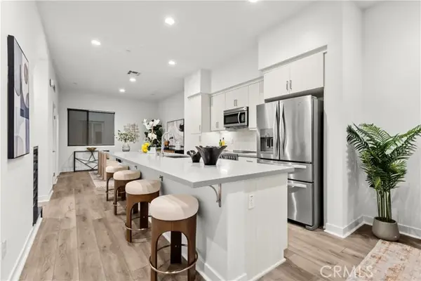 255 Elm, Long Beach, CA 90802