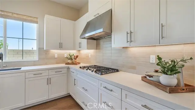 27445 Shining Willow Lane, Valencia, CA 91381 - Image #2