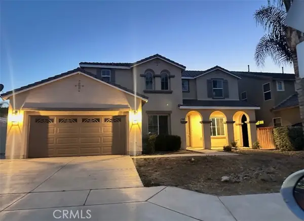 476 Peregrine Ln, San Jacinto, CA 92582