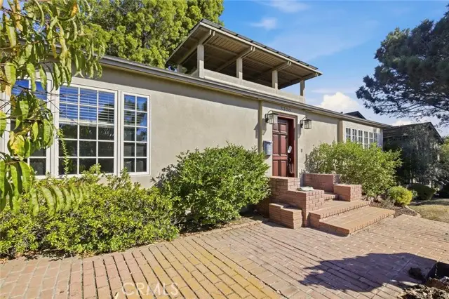 3320 Hill, San Diego, CA 92106 - Image #1