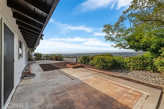 6184 Camino Rico, San Diego, CA 92120 - Image #2