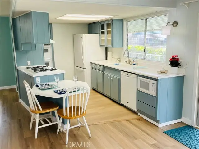 101 Malaga Street, Tustin, CA 92780 - Image #2