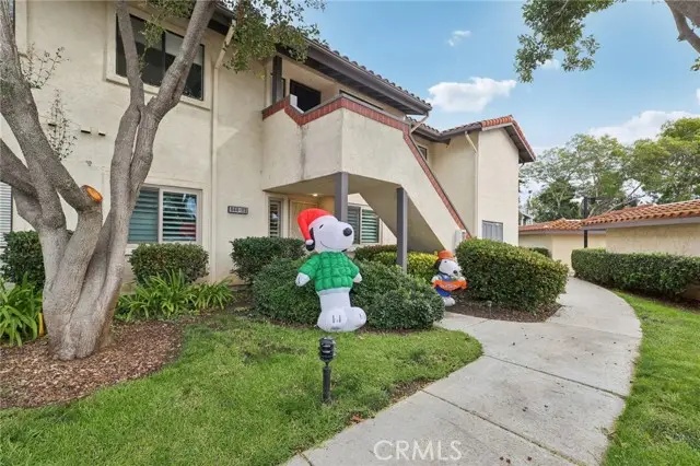 944 Lupine Hills, Vista, CA 92081 - Image #2