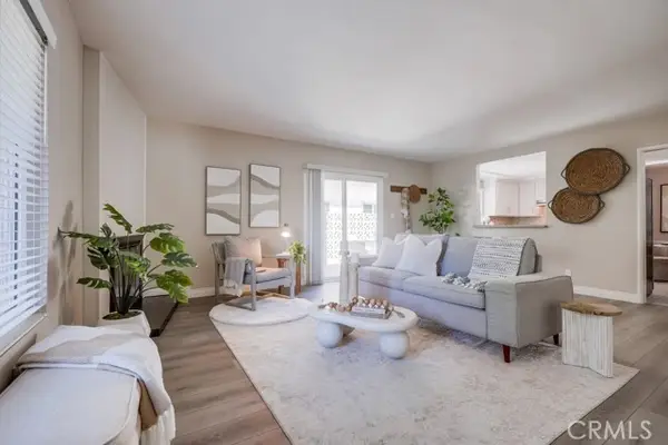 1354 Shadow Lane #102, Fullerton, CA 92831