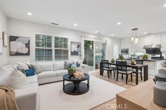 57 Strawberry Grove, Irvine, CA 92620 - Image #3