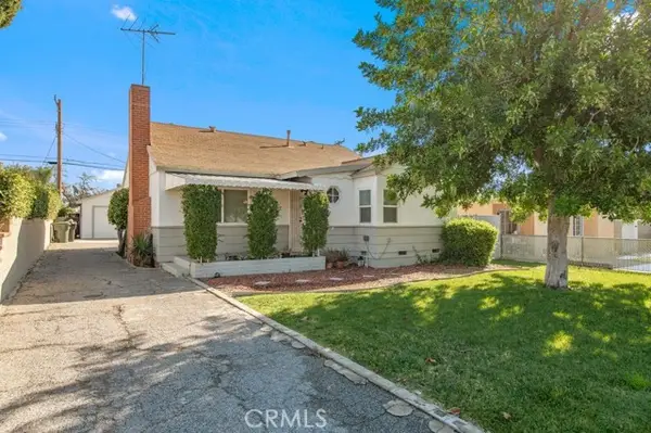 922 N 4th Avenue, Upland, CA 91786