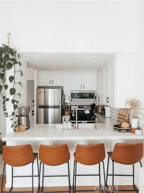 16922 Pacific Coast #202, Huntington Beach, CA 92649 - Image #3