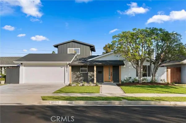 20642 Goshawk Lane, Huntington Beach, CA 92646