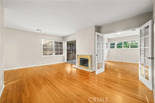 5715 Norwich, Van Nuys, CA 91411 - Image #3