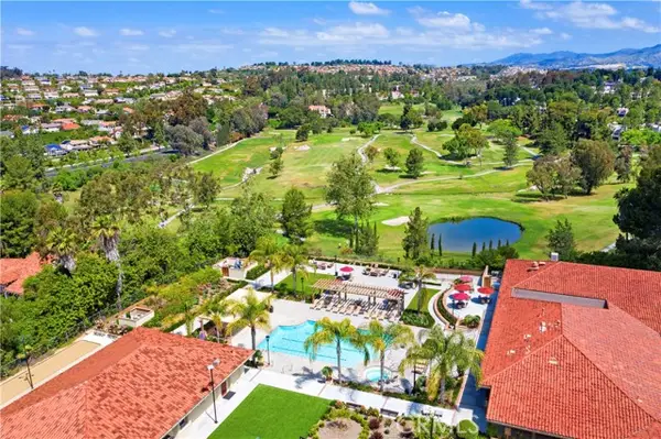 23561 Via Ventura, Mission Viejo, CA 92692