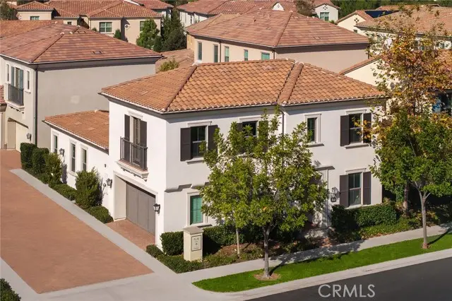 67 Runner, Irvine, CA 92620 - Image #2