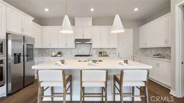 24517 Via La Sombrilla, Newhall, CA 91354 - Image #2