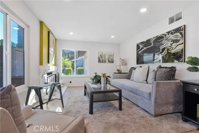 1736 E Oakridge, West Covina, CA 91792 - Image #2