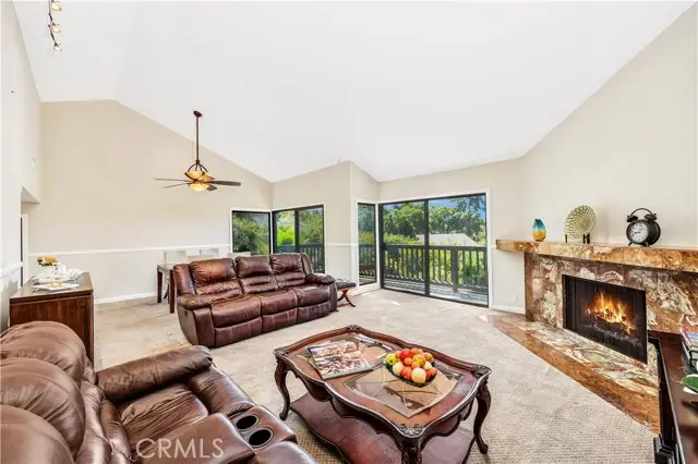 3 Palos #51, Irvine, CA 92612 - Image #2