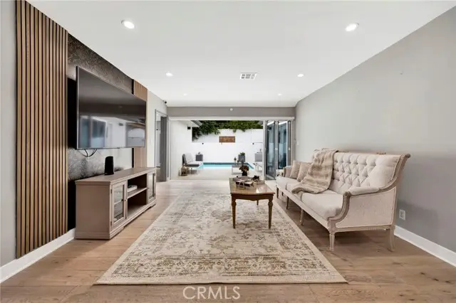 4912 Alonzo Avenue, Encino, CA 91316 - #2