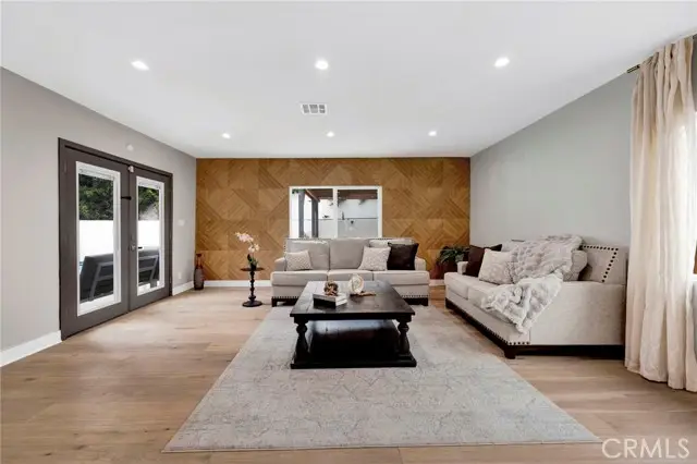 4912 Alonzo Avenue, Encino, CA 91316 - #3