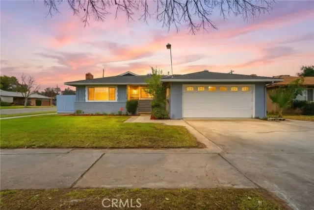 2826 E Hampton Way, Fresno, CA 93726 - Image #1