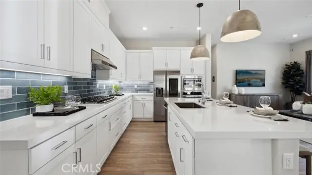 24523 Villa La Sombrilla, Newhall, CA 91354 - Image #3