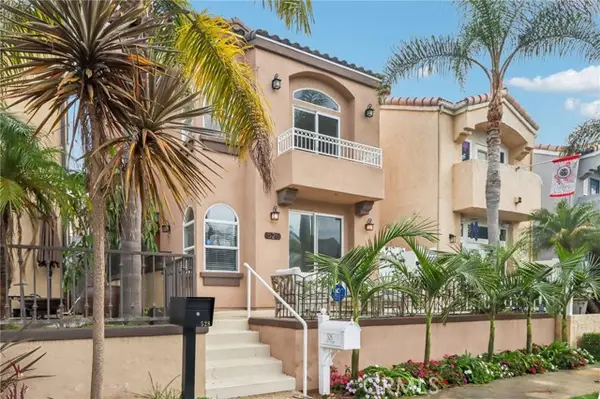 526 12th, Huntington Beach, CA 92648