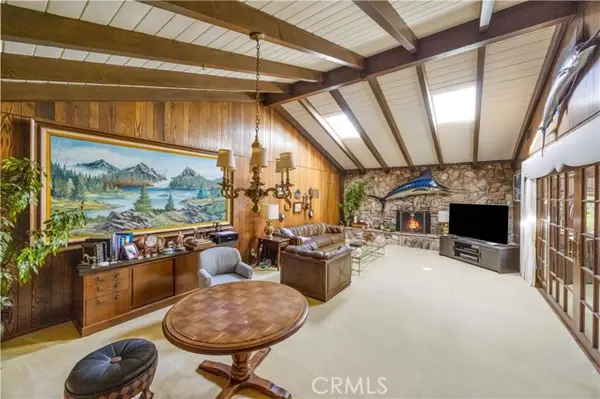 18411 Hillcrest, Villa Park, CA 92861