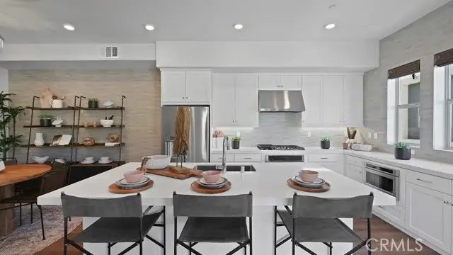 995 Walnut Terrace, Montebello, CA 90640 - Image #2