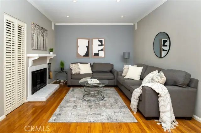 16425 Martin Lane, Huntington Beach, CA 92649 - Image #3