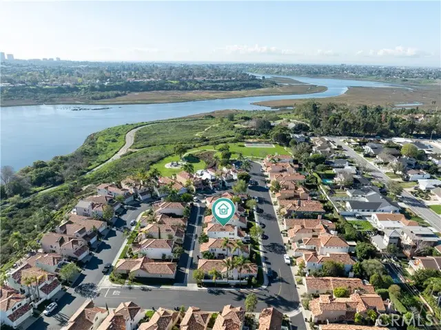 78 Pelican Court, Newport Beach, CA 92660 - #3