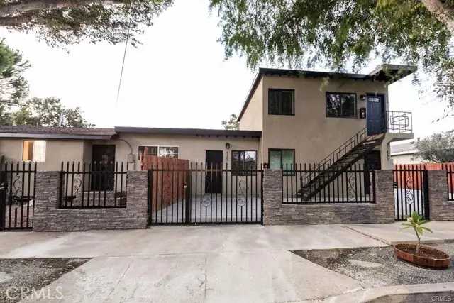 4401 La Clede Avenue, Los Angeles, CA 90039 - Image #2