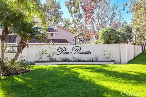 19132 Shoreline #2, Huntington Beach, CA 92648