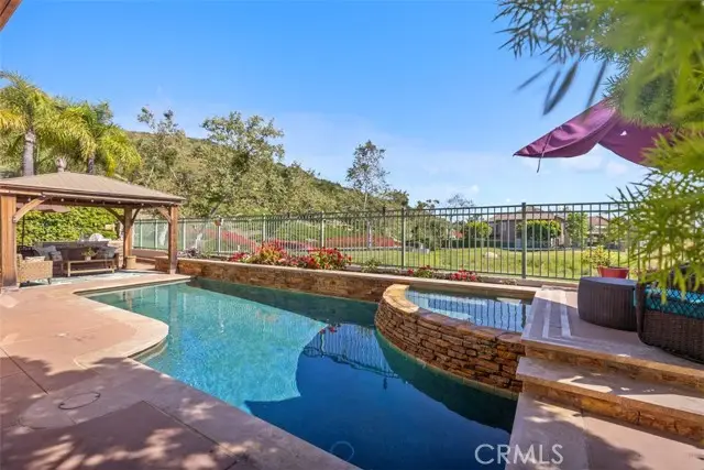 71 Golf Ridge Drive, Rancho Santa Margarita, CA 92679 - Image #2