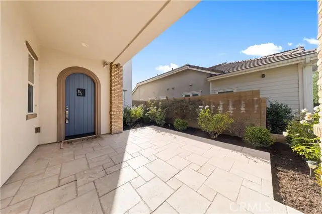 172 Newall, Irvine, CA 92618 - Image #3