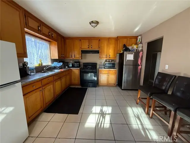 8904 Bandera, Los Angeles, CA 90002 - Image #2