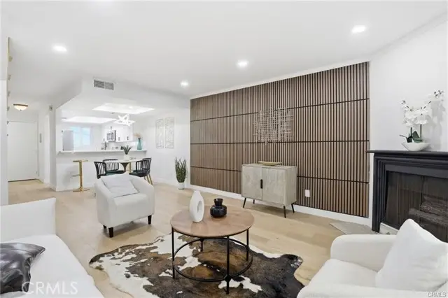 11119 Camarillo #104, North Hollywood, CA 91602 - Image #1