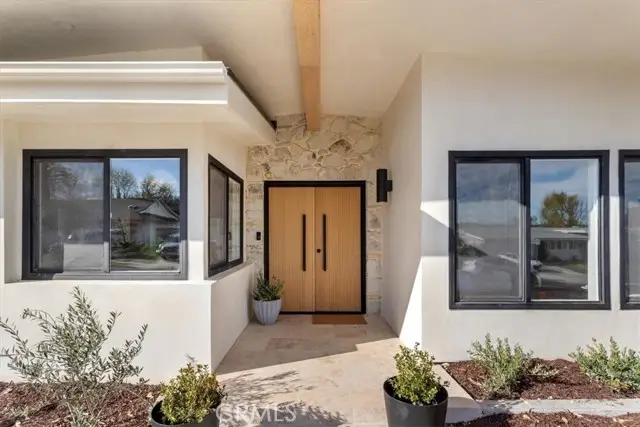 23755 Clarendon, Woodland Hills, CA 91367 - Image #1