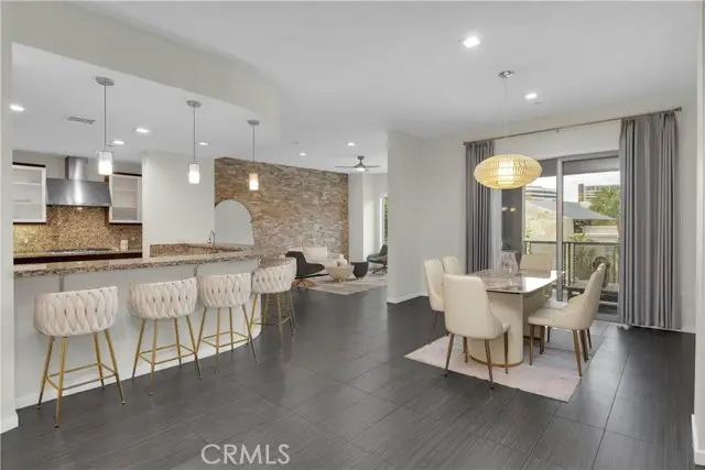 21 Gramercy #220, Irvine, CA 92612 - #1