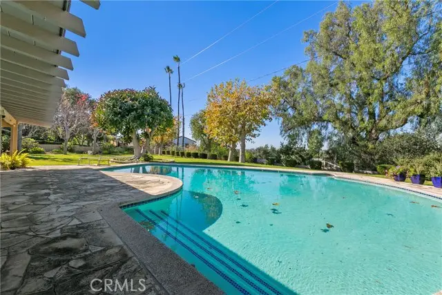 1501 La Loma, North Tustin, CA 92705 - #3