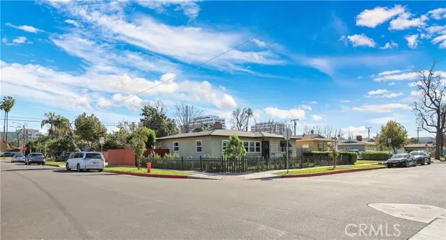 405 S Devon, Orange, CA 92868 - Image #2