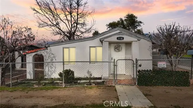 1130 Jeffrey St, Bakersfield, CA 93305 - #1